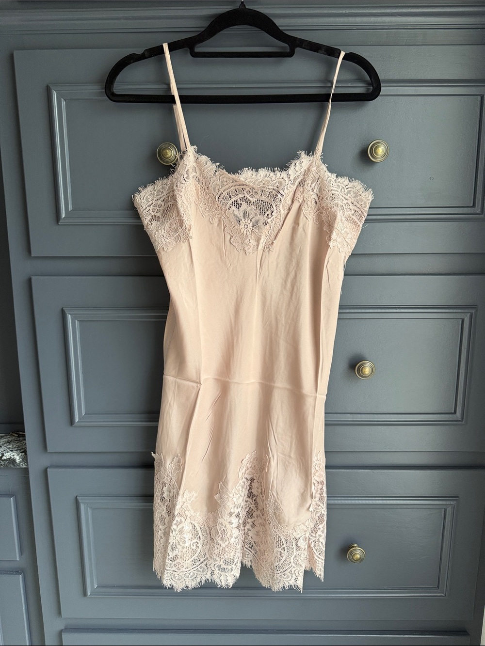 Gold Hawk 💯silk Coco in nude crystal - Picture 3 of 6